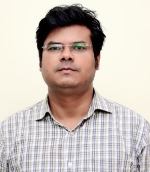 Dr Vijay Mandal